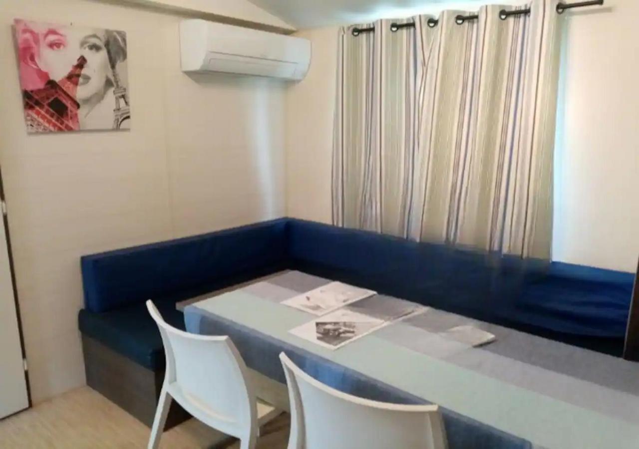 La Roque D'Antheron - Mobile-Home - 6 Pers - 3 Ch - Piscine Kültér fotó